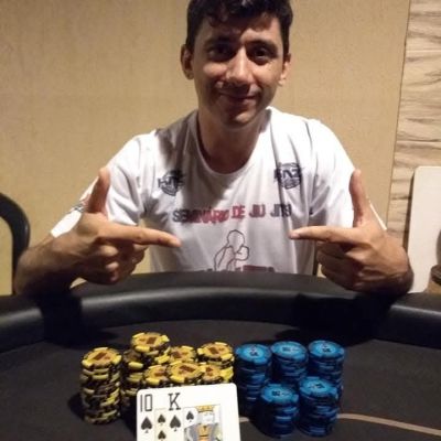 Momento Poker Night